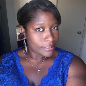 Meet your Posher, Eboni